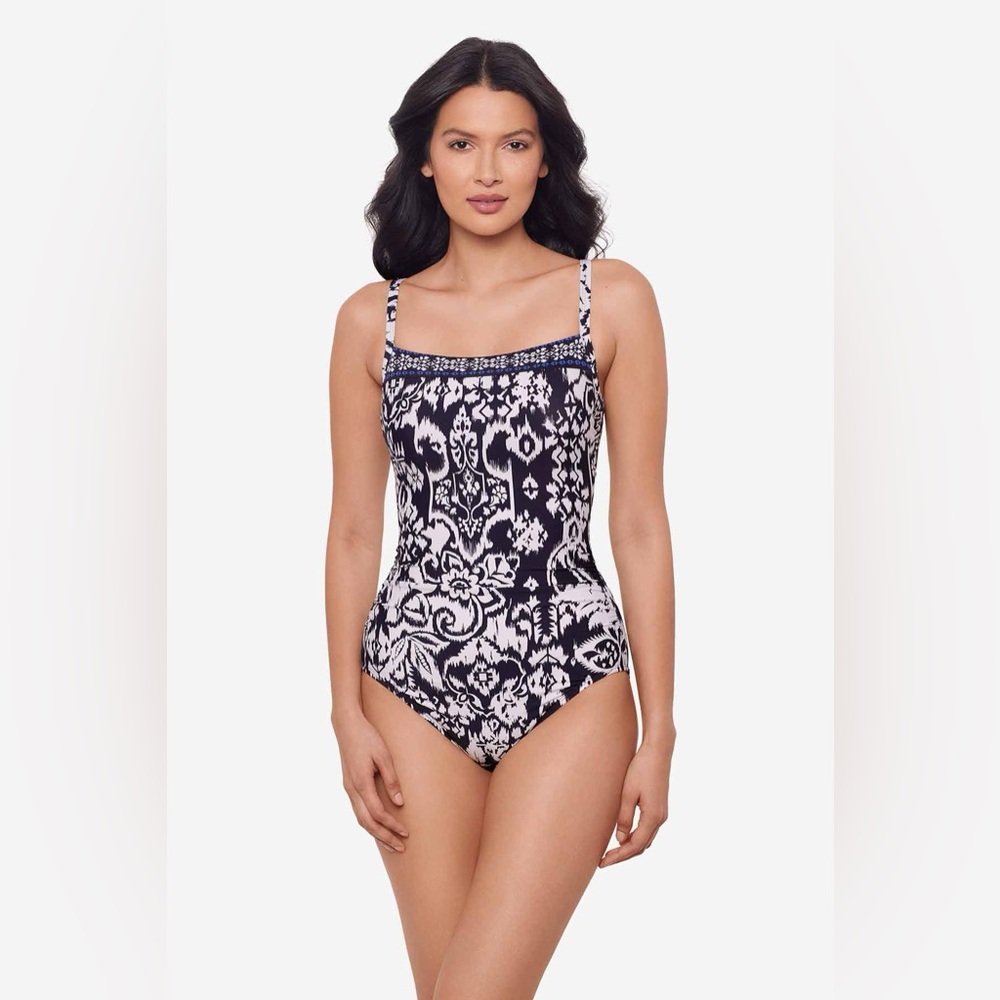 Miraclesuit Kara One Piece in Talavera